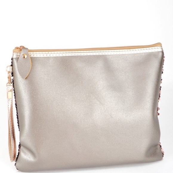 ❗️LAST❗️Rose Gold Sequin Clutch - Picture 4 of 5